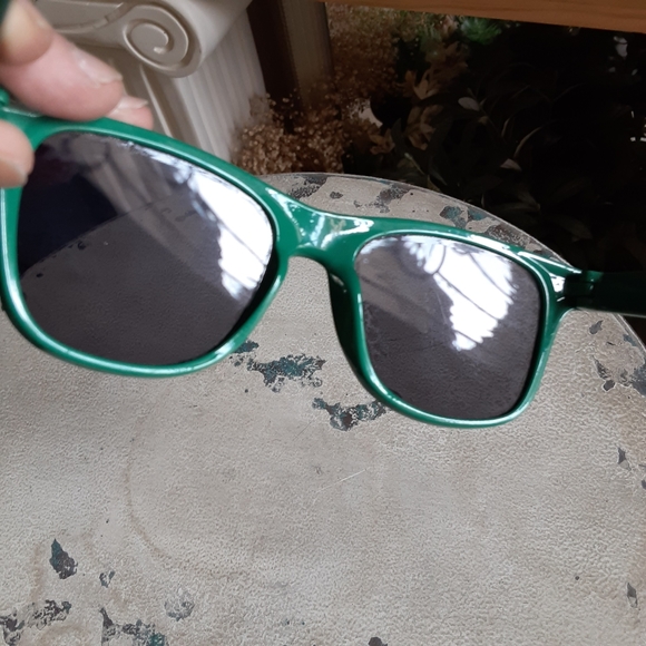 BAYLOR UNIVERSITY, Sunglasses - Picture 4 of 8